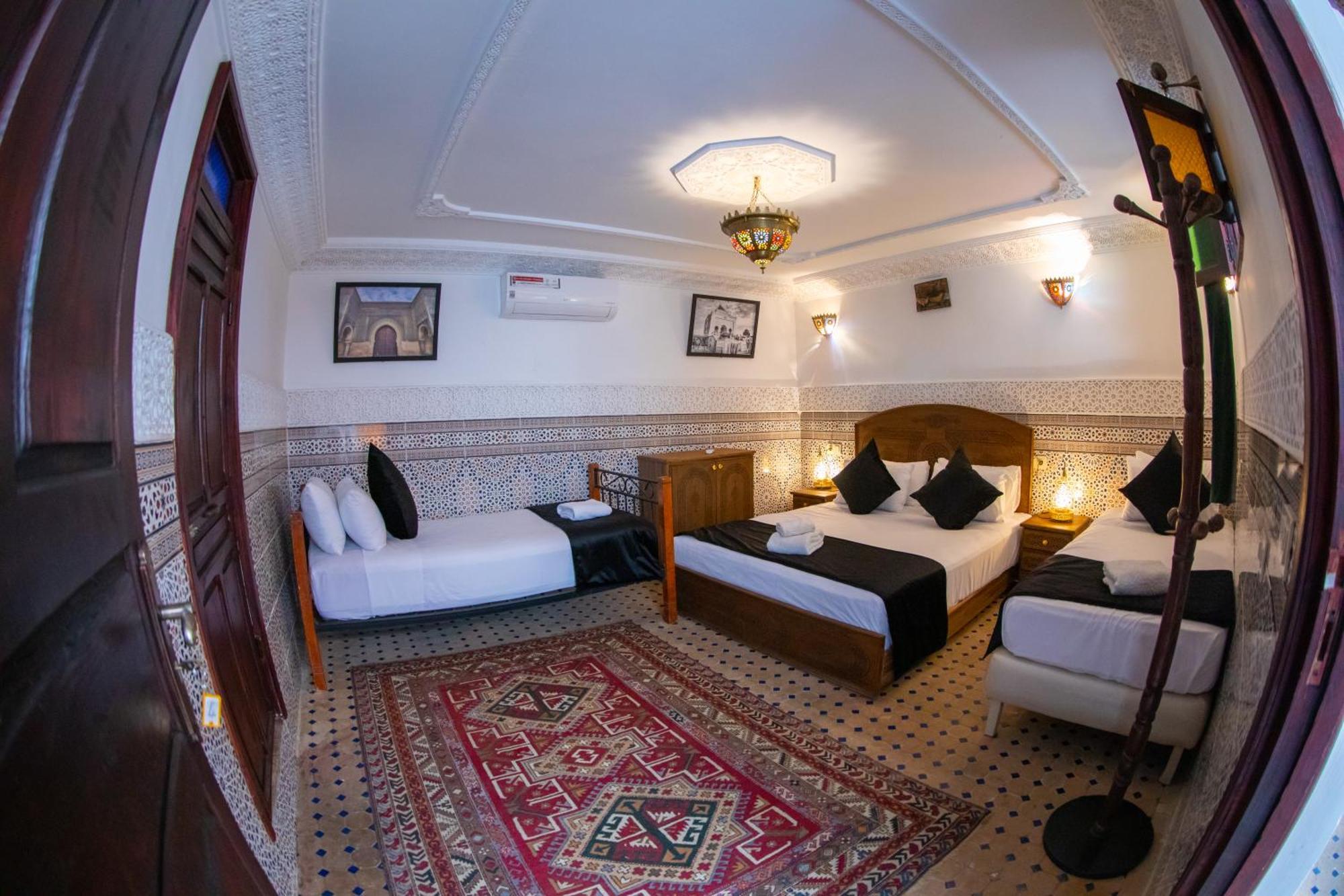 Отель Dar Amir Фес Экстерьер фото